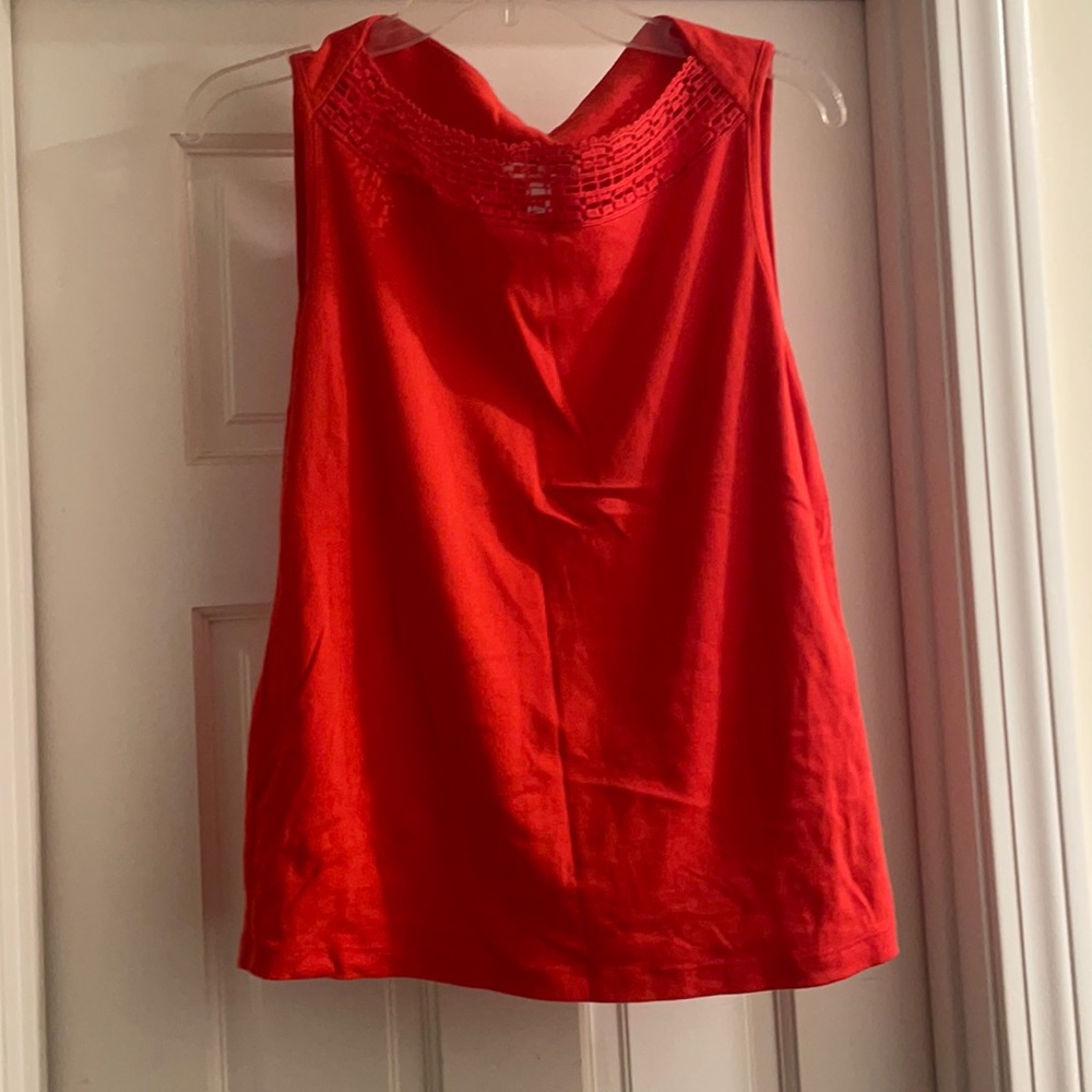 Dressbarn tank